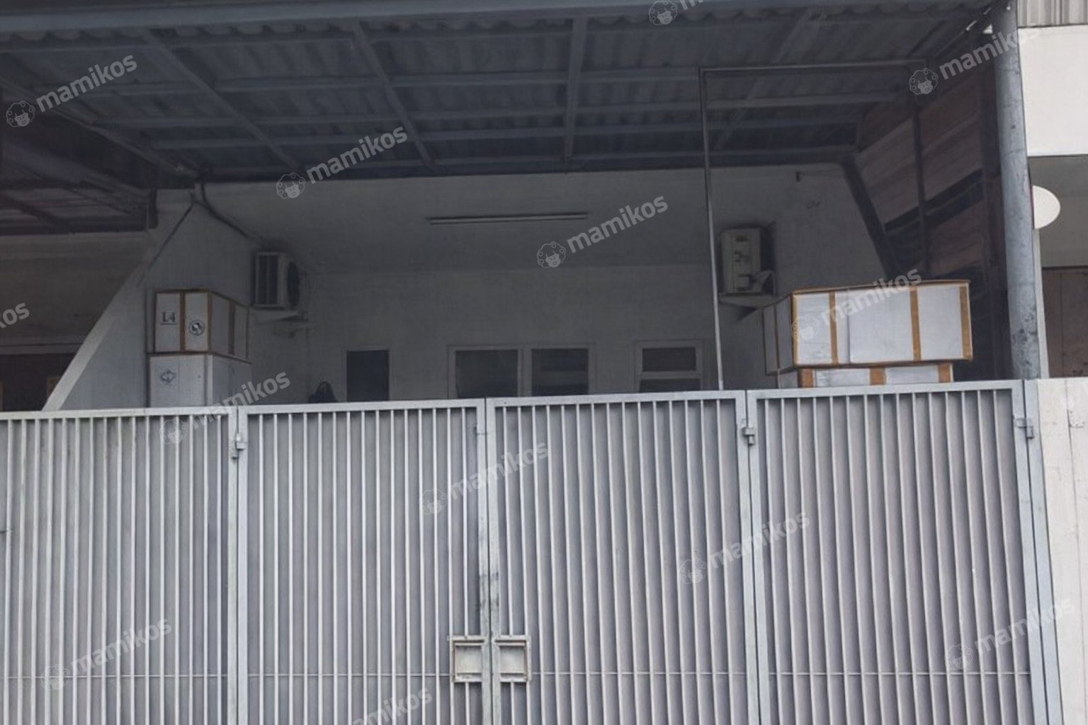 Rumah 3KT 3KM Tomang Jakarta Barat