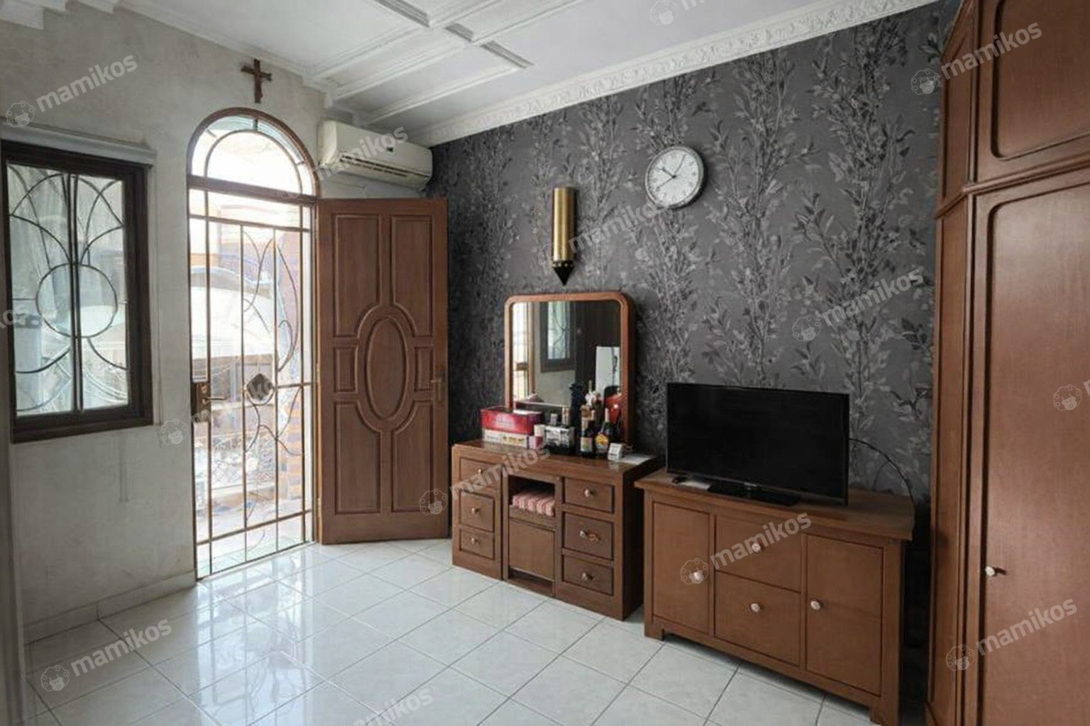 Rumah Sertifikat SHM 3 Kamar Tidur 3 Kamar Mandi Sunter Jakarta Utara