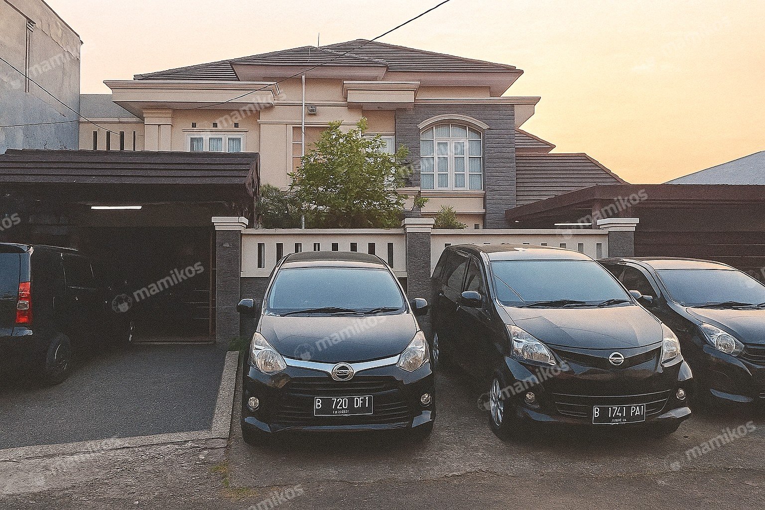 Rumah Sertifikat SHM 5 Kamar Tidur 3 Kamar Mandi Pancoran Jakarta Selatan - Photo 5