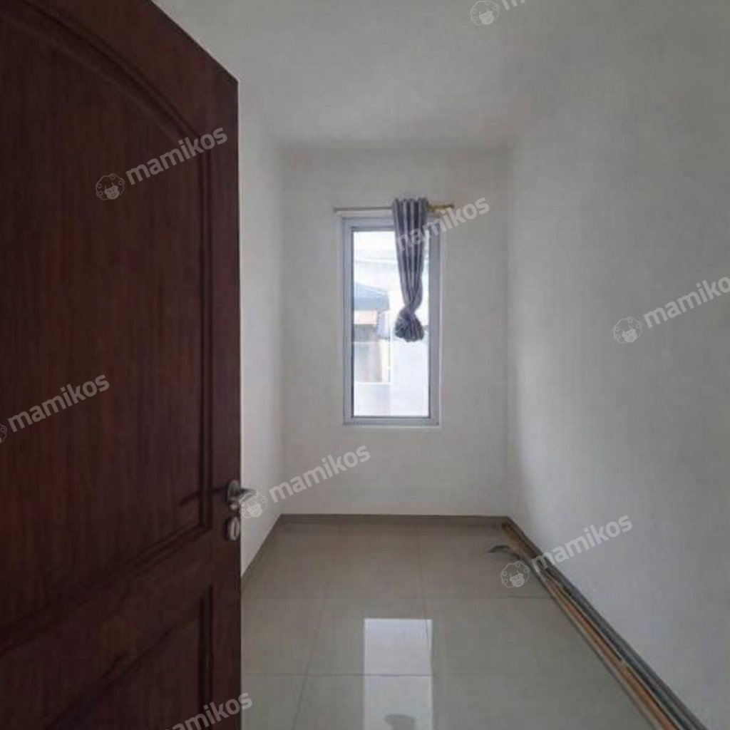 Rumah Sertifikat SHM 3 Kamar Tidur 2 Kamar Mandi Citra Garden Jakarta Barat - Photo 4