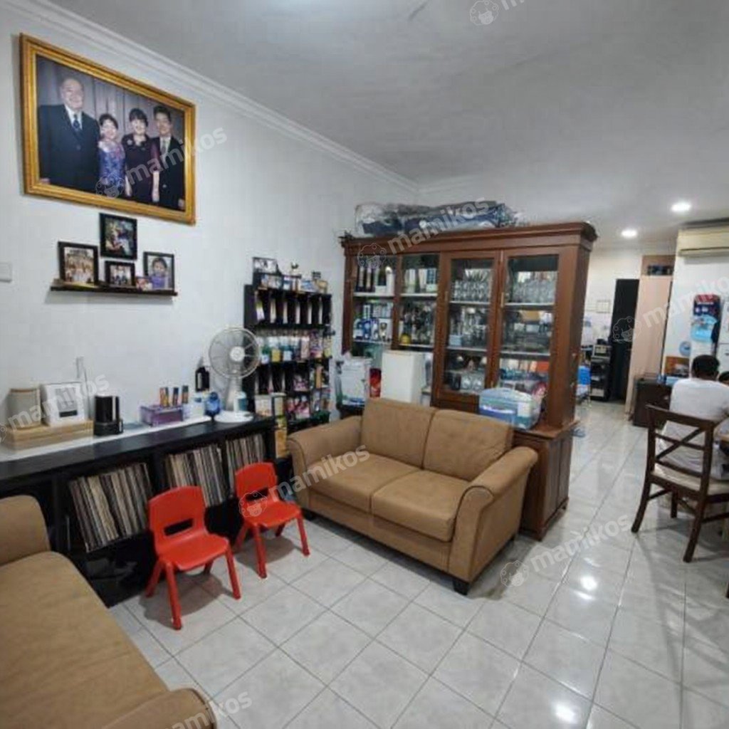 Rumah Sertifikat SHM 2 Kamar Tidur 2 Kamar Mandi Taman Palem Jakarta Barat - Photo 2