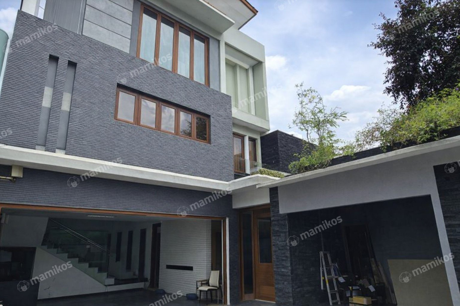 Rumah Sertifikat HGB 3 Kamar Tidur 3 Kamar Mandi Rawamangun Jakarta Timur