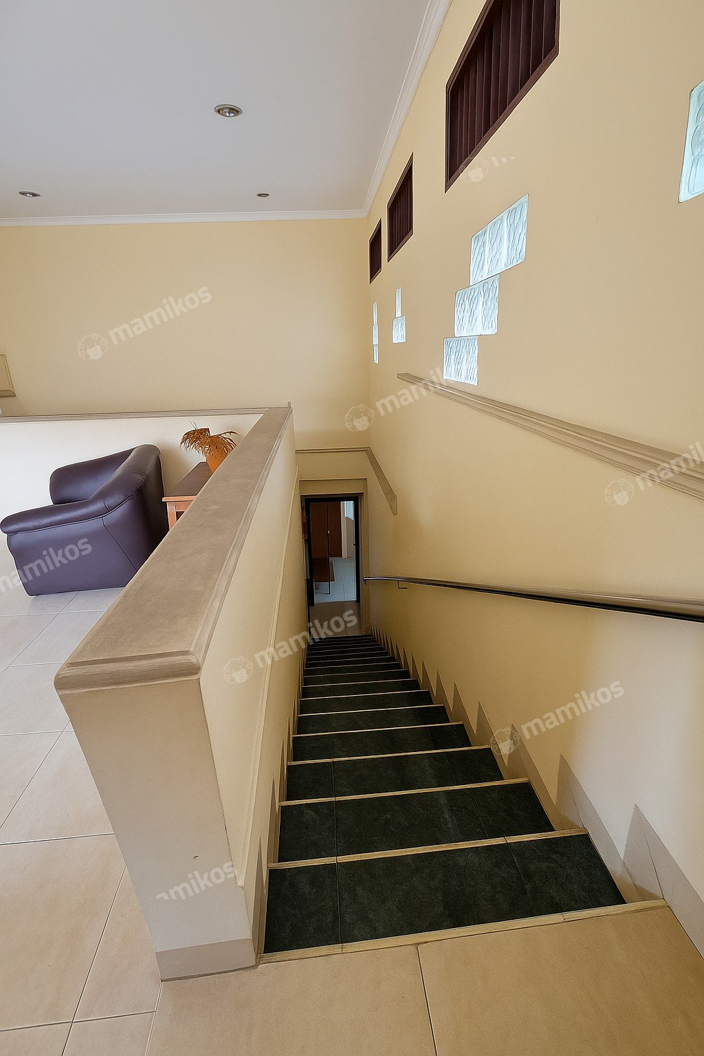 Rumah Sertifikat SHM 4 Kamar Tidur 3 Kamar Mandi Pulomas Jakarta Timur - Photo 3