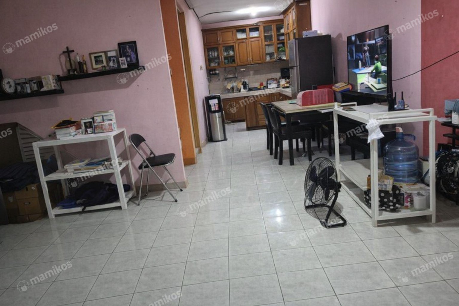 Rumah Sertifikat HGB 3 Kamar Tidur 2 Kamar Mandi Taman Palem Jakarta Barat