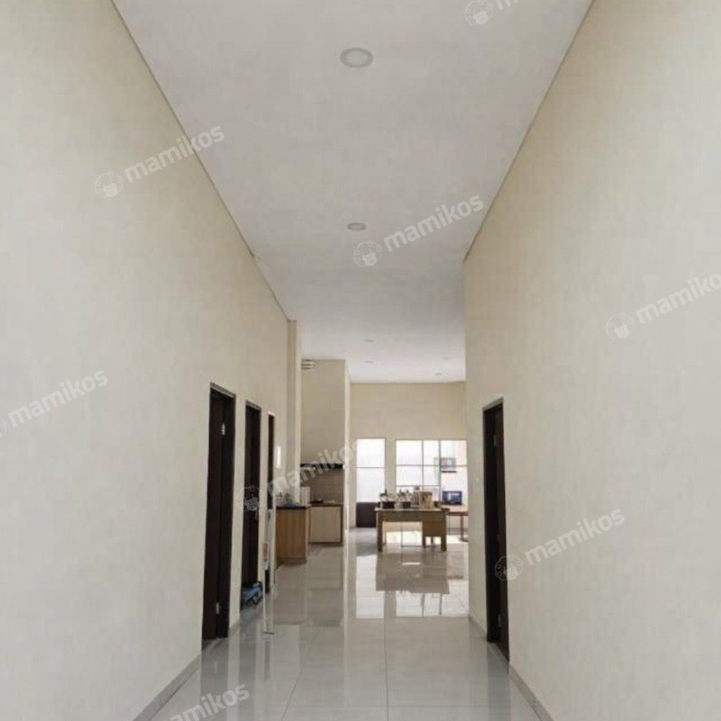Rumah Sertifikat SHM 7 Kamar Tidur 7 Kamar Mandi Citra Garden Jakarta Barat - Photo 4