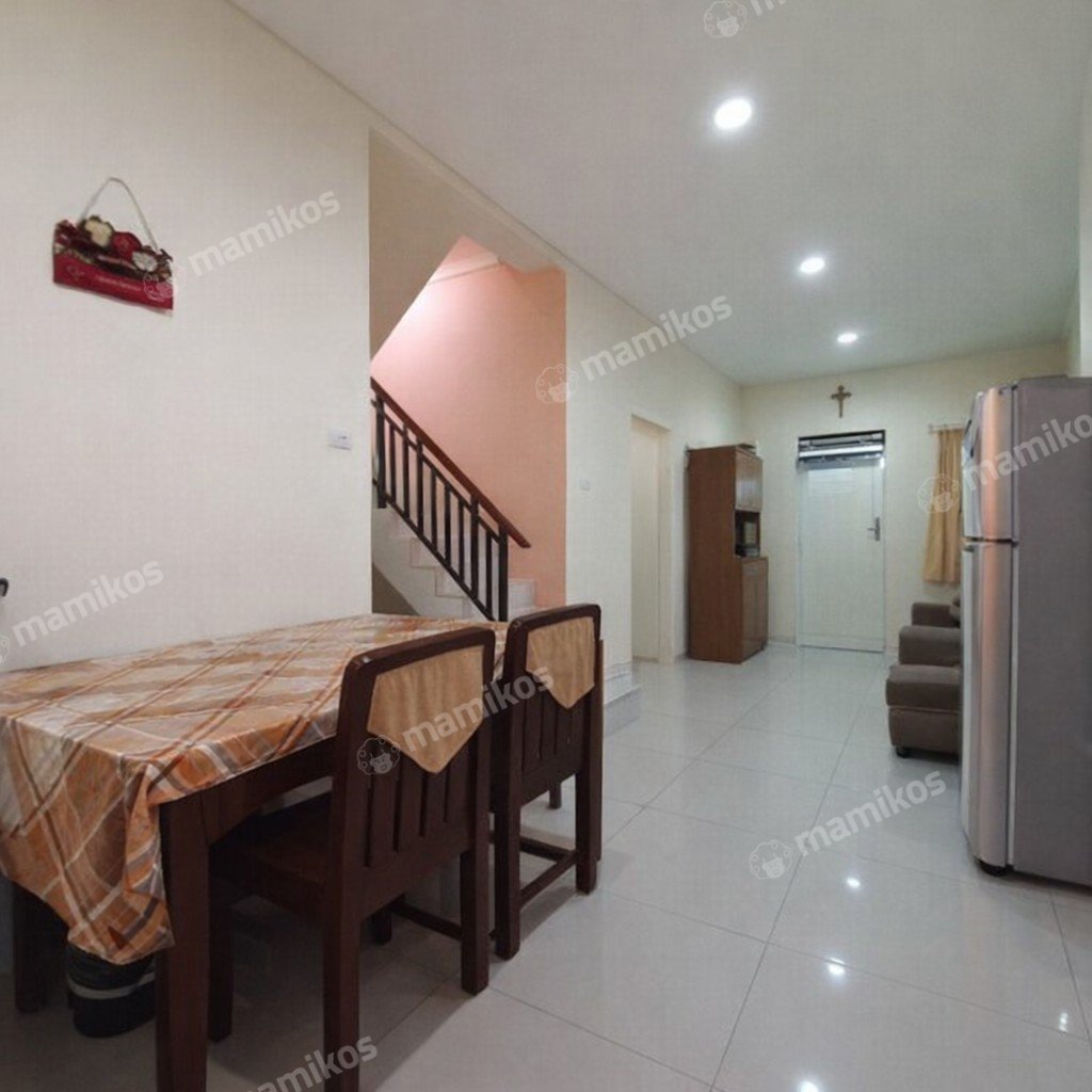 Rumah Sertifikat SHM 3 Kamar Tidur 3 Kamar Mandi Puri Mansion Jakarta Barat - Photo 5