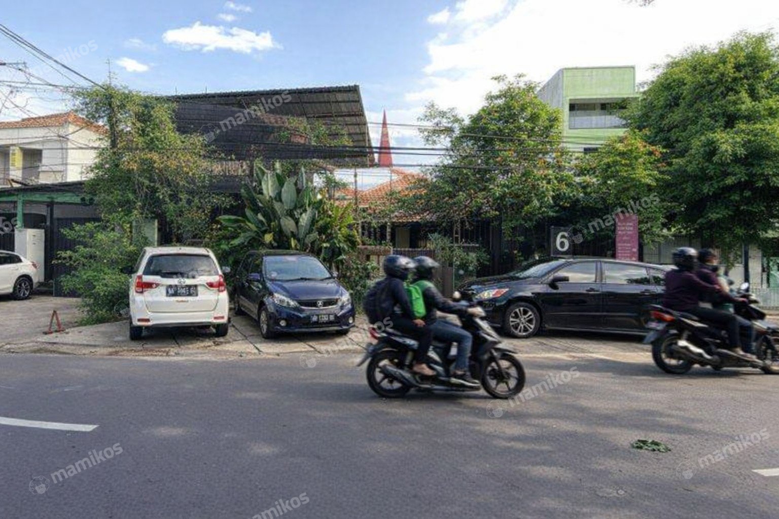 Rumah Sertifikat HGB 4 Kamar Mandi 1 Lantai Tebet Jakarta Selatan