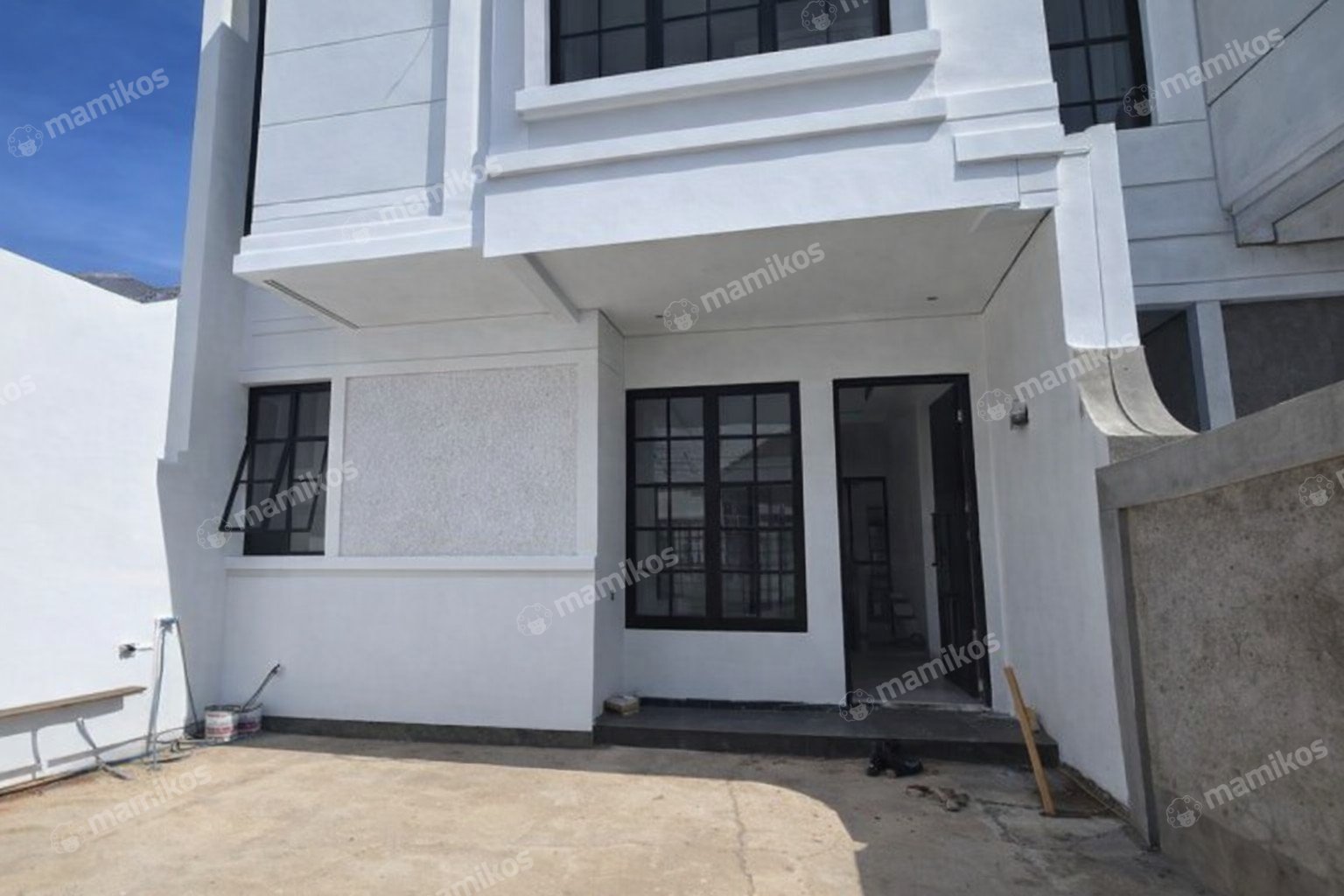 Rumah Sertifikat SHM 4 Kamar Tidur 4 Kamar Mandi Pondok Bambu Jakarta Timur