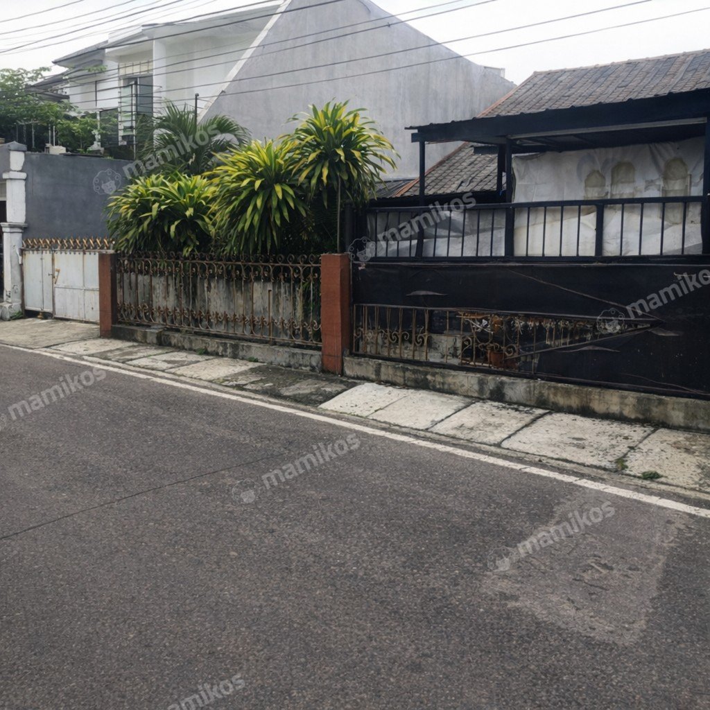 Rumah Sertifikat SHM 4 Kamar Tidur 3 Kamar Mandi Cipete Jakarta Selatan - Photo 2