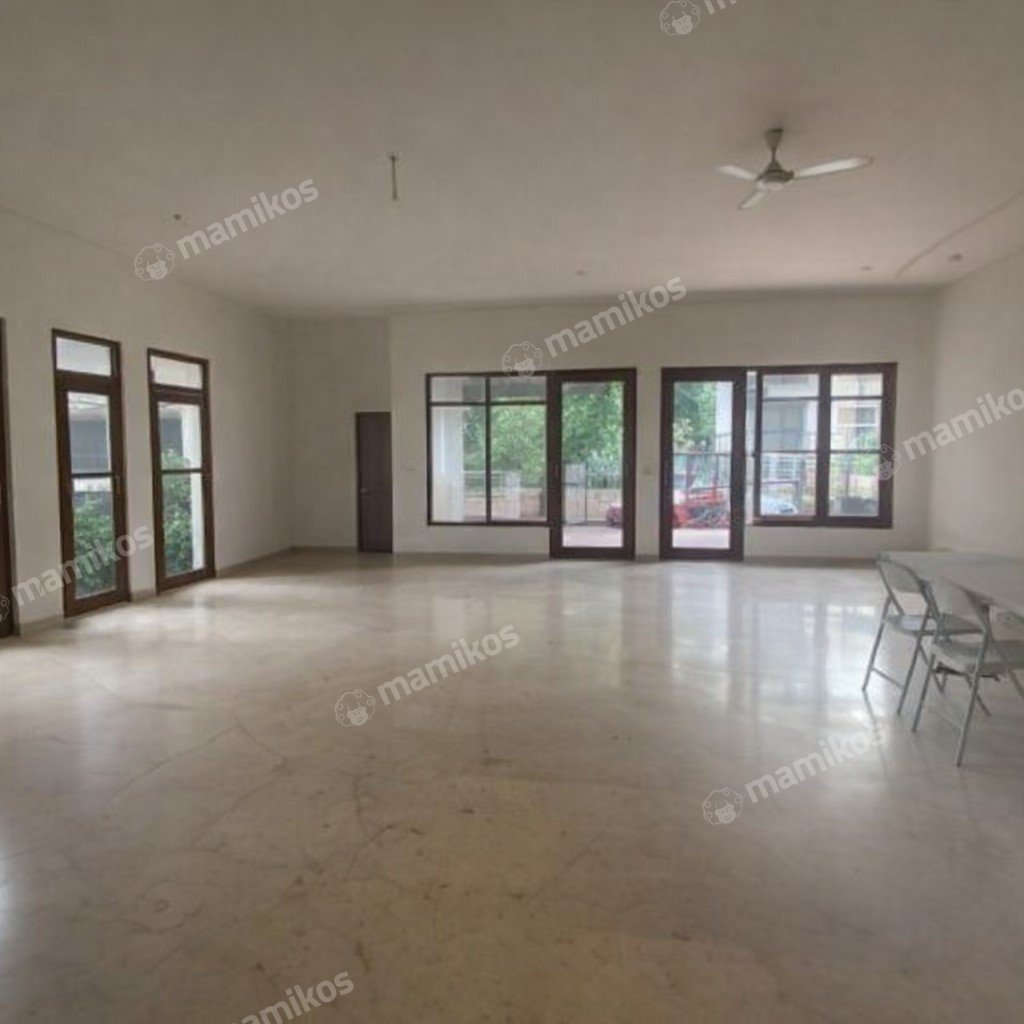 Rumah Sertifikat SHM 4 Kamar Tidur 3 Kamar Mandi Kemang Jakarta Selatan - Photo 4