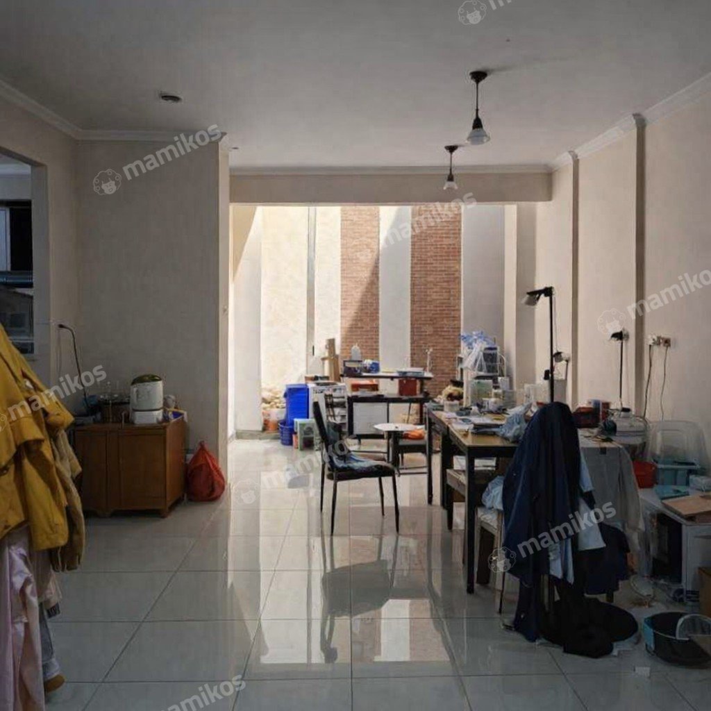 Rumah Sertifikat SHM 3 Kamar Tidur 2 Kamar Mandi Bandengan Jakarta Utara - Photo 2