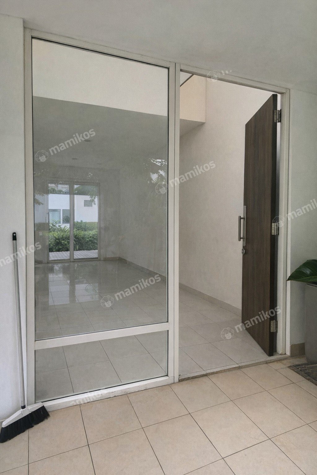 Rumah Sertifikat SHM 2 Kamar Tidur 1 Kamar Mandi Citra Grand Jakarta Timur - Photo 2