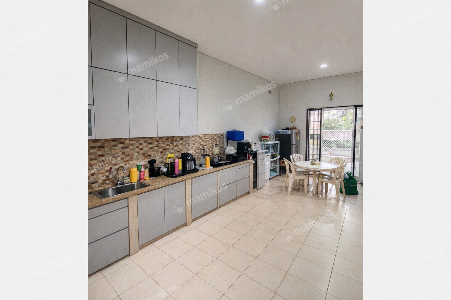 Rumah Sertifikat SHM 3 Kamar Tidur 2 Kamar Mandi Jakarta Garden City Jakarta Timur - Photo 2