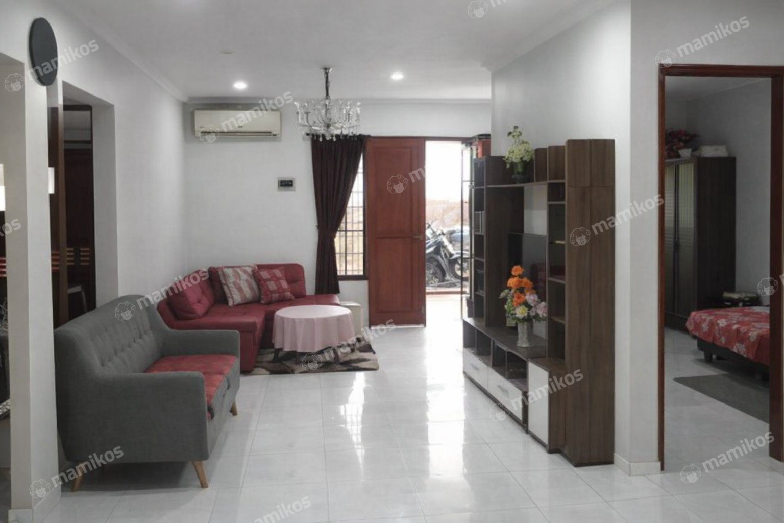 Rumah Sertifikat SHM 6 Kamar Tidur 5 Kamar Mandi Cakung Jakarta Timur