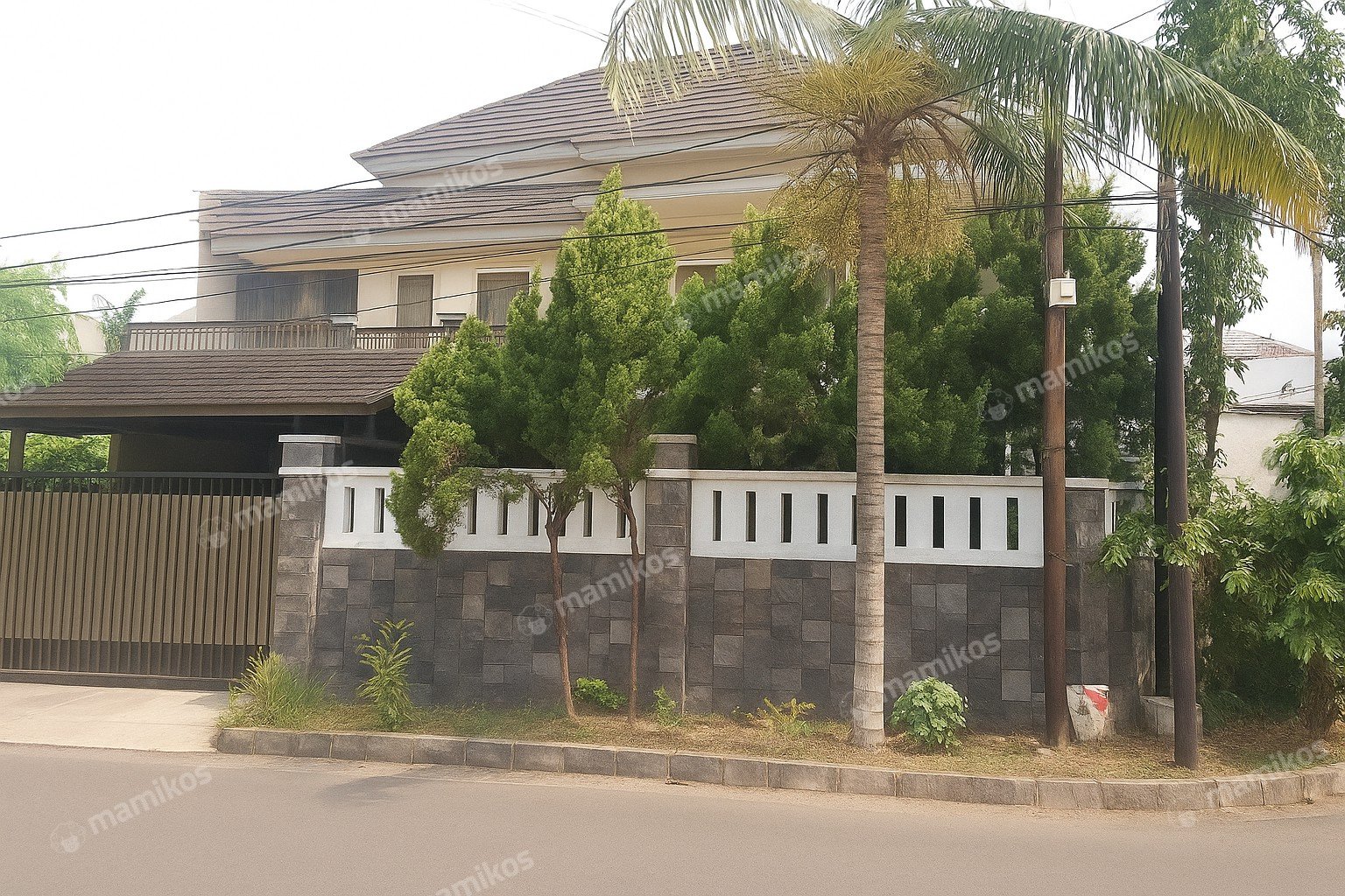Rumah Sertifikat SHM 6 Kamar Tidur 5 Kamar Mandi Pondok Kelapa Jakarta Timur
