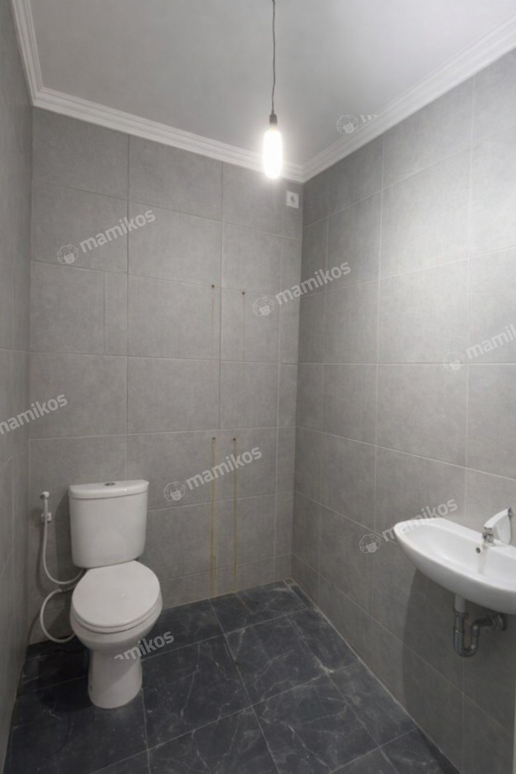 Rumah Sertifikat SHM 4 Kamar Tidur 4 Kamar Mandi Kav DKI Jakarta Barat - Photo 4