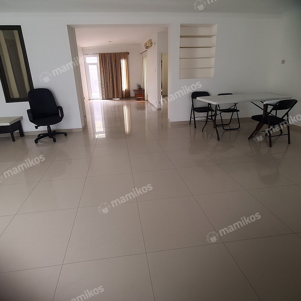 Rumah Sertifikat SHM 3 Kamar Tidur 2 Kamar Mandi Legenda Wisata Jakarta Timur - Photo 3