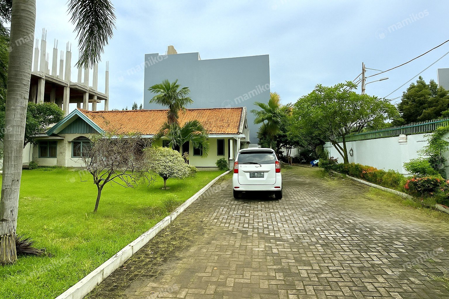 Rumah Sertifikat SHM Patal Senayan Jakarta Selatan