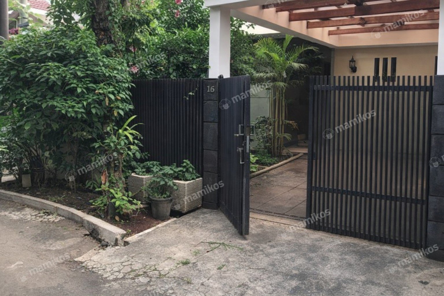 Rumah Sertifikat SHM 3 Kamar Tidur 2 Kamar Mandi Cilandak Jakarta Selatan