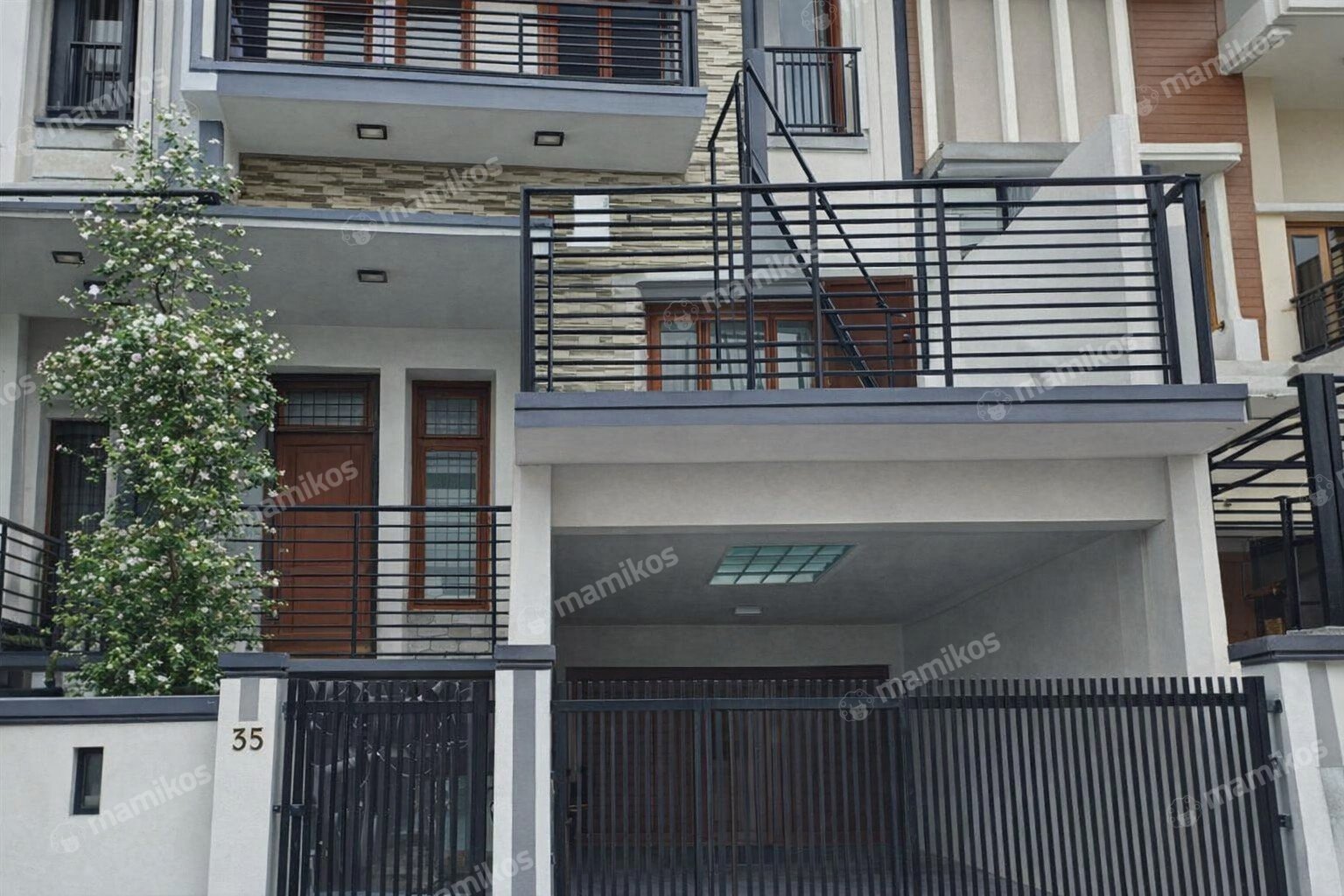 Rumah Baru Sertifikat SHM 7 Kamar Tidur Palmerah Jakarta Barat