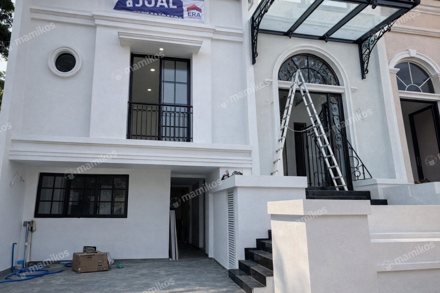Rumah Sertifikat SHM 4 Kamar Tidur 4 Kamar Mandi Pantai Indah Kapuk Jakarta Utara