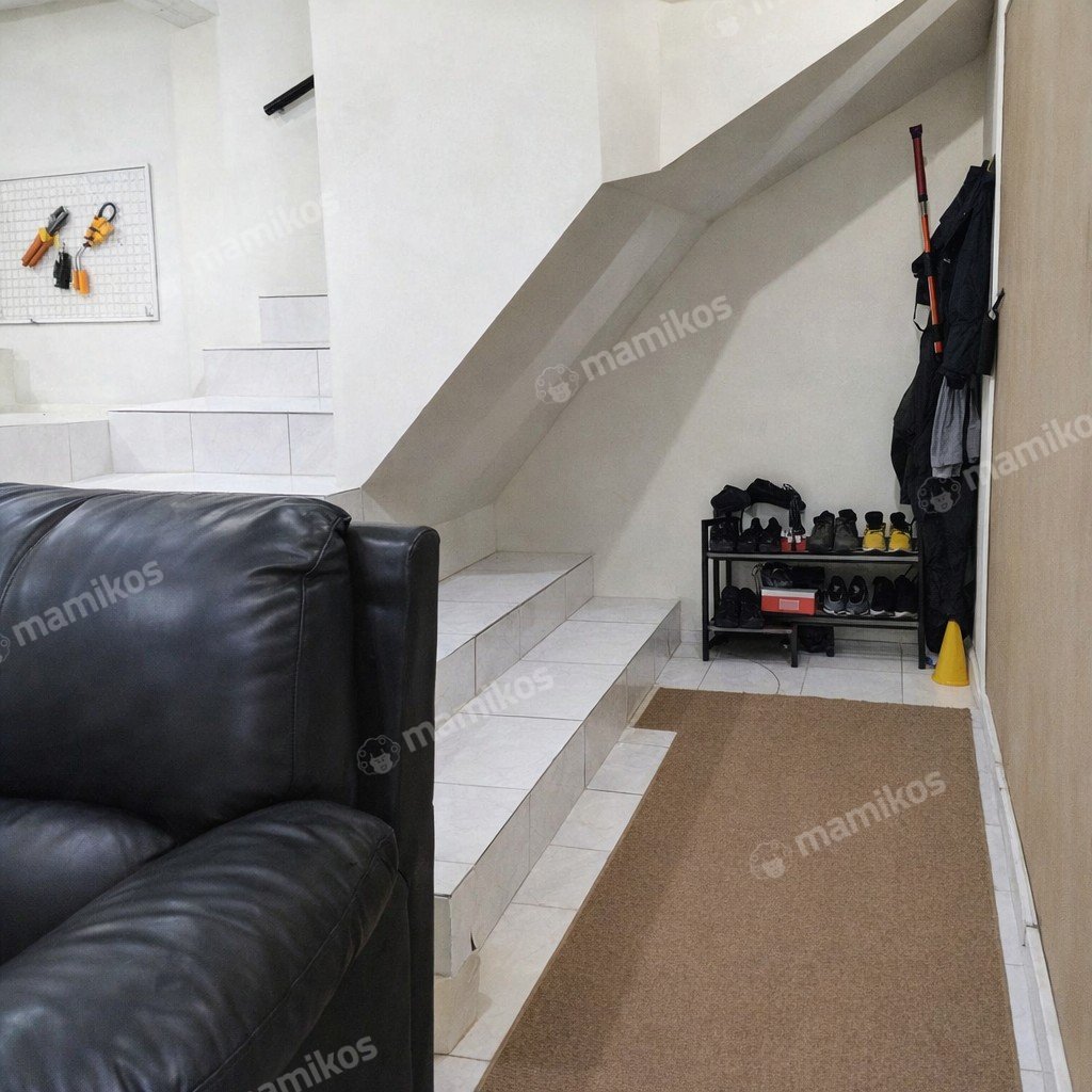 Rumah Sertifikat SHM 3 Kamar Tidur 2 Kamar Mandi Taman Surya Jakarta Barat - Photo 5