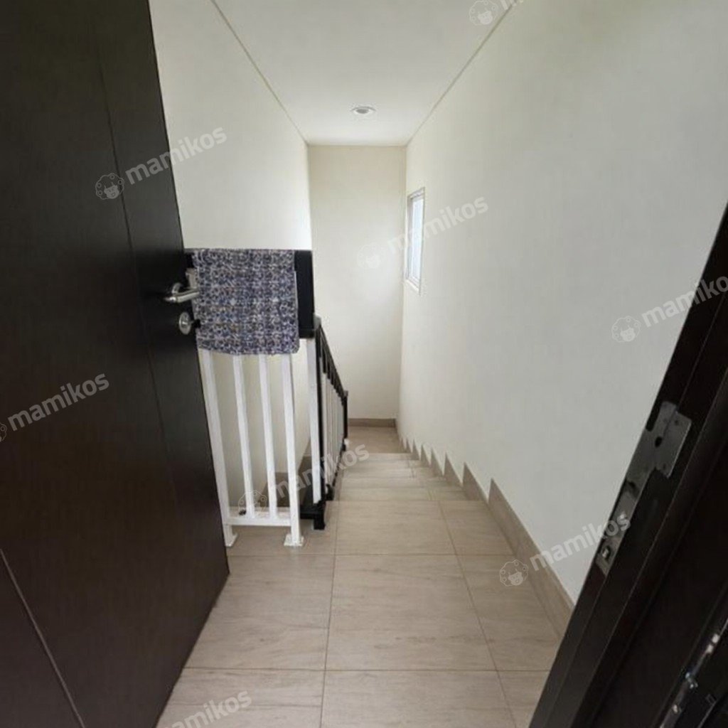 Rumah Sertifikat SHM 4 Kamar Tidur 3 Kamar Mandi Jakarta Garden City Jakarta Timur - Photo 2
