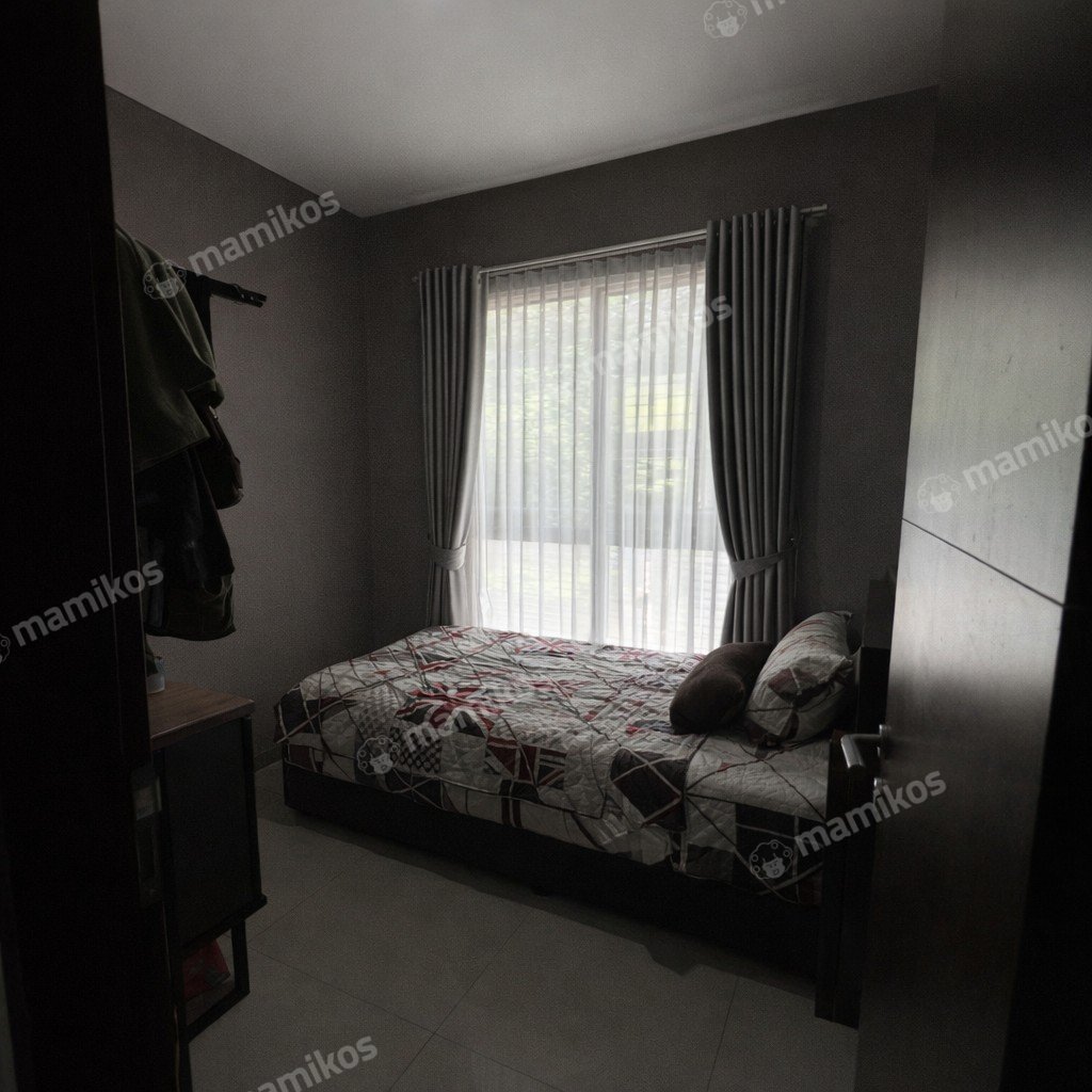 Rumah Sertifikat SHM 4 Kamar Tidur 3 Kamar Mandi Jakarta Garden City Jakarta Timur - Photo 4