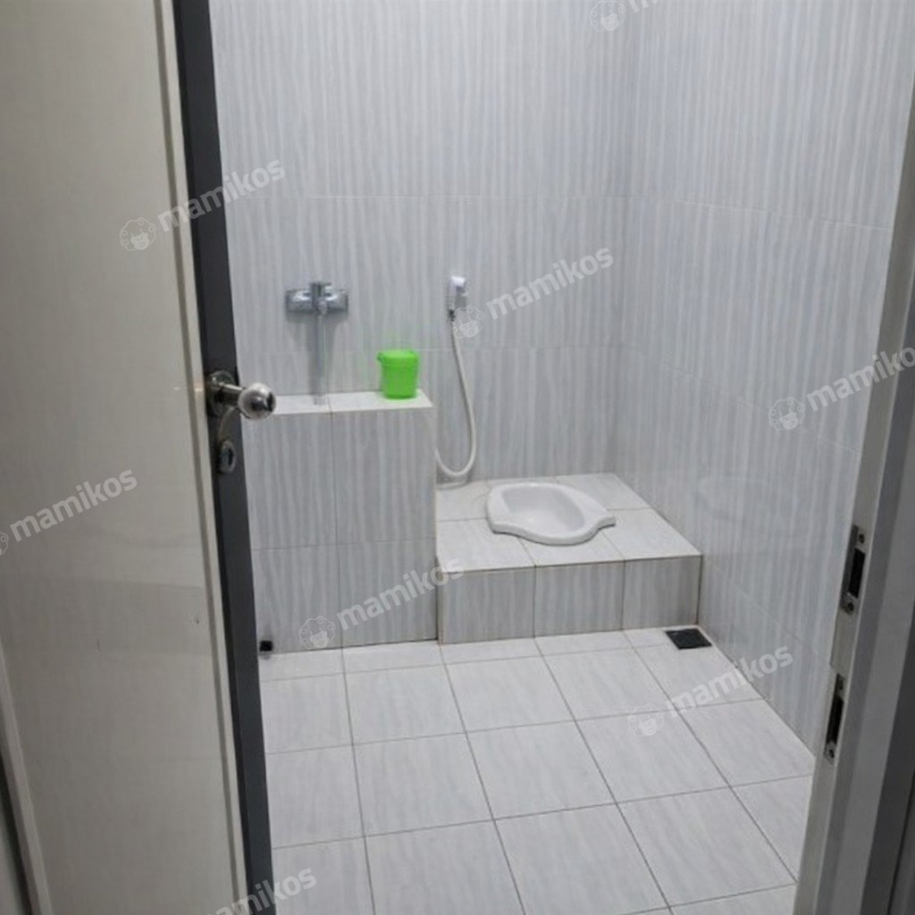 Rumah Sertifikat SHM 2 Kamar Tidur 2 Kamar Mandi Daan Mogot Jakarta Barat - Photo 5