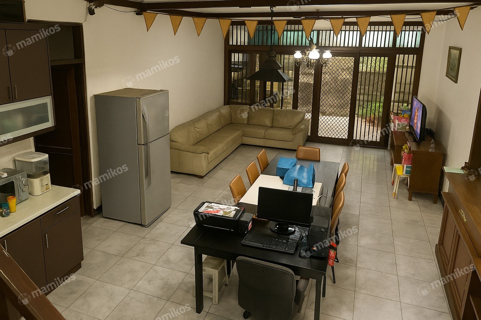 Rumah Sertifikat SHM 4 Kamar Tidur 3 Kamar Mandi Intercon Jakarta Barat - Photo 2