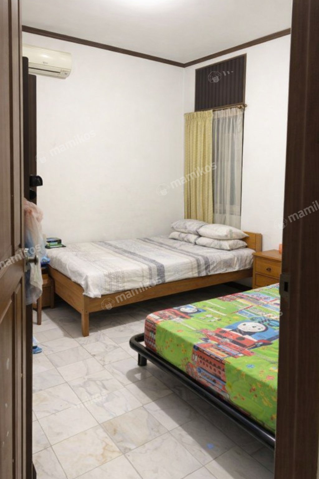 Rumah Sertifikat SHM 4 Kamar Tidur 3 Kamar Mandi Intercon Jakarta Barat - Photo 5