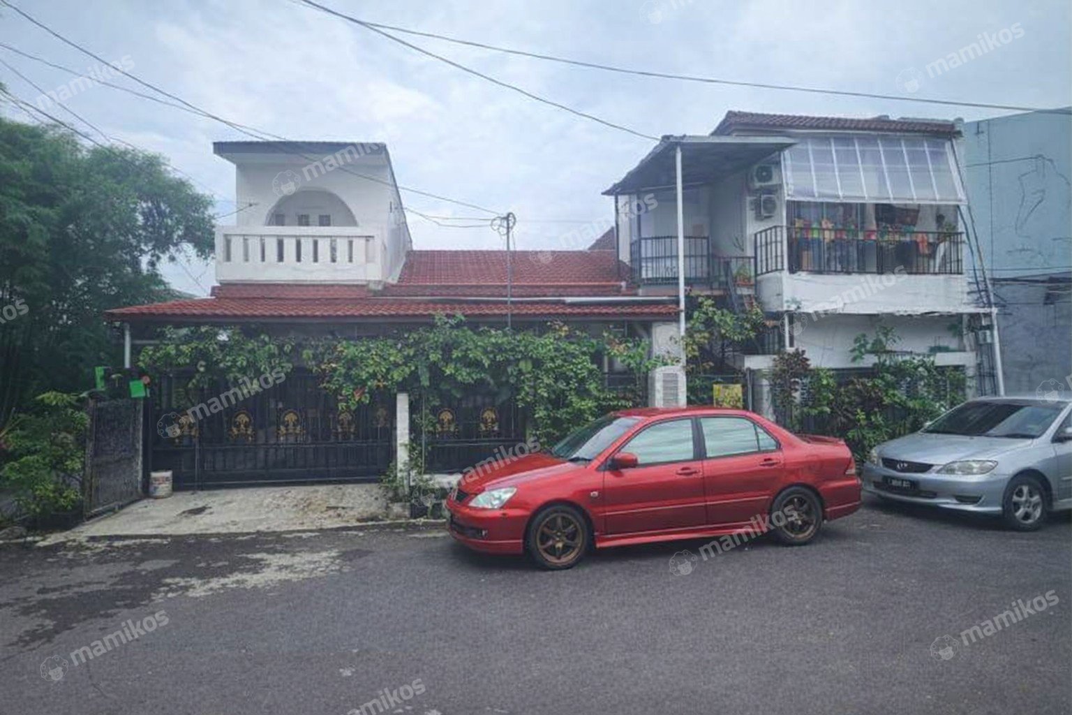Rumah Sertifikat SHM 7 Kamar Tidur 7 Kamar Mandi Duren Sawit Jakarta Timur