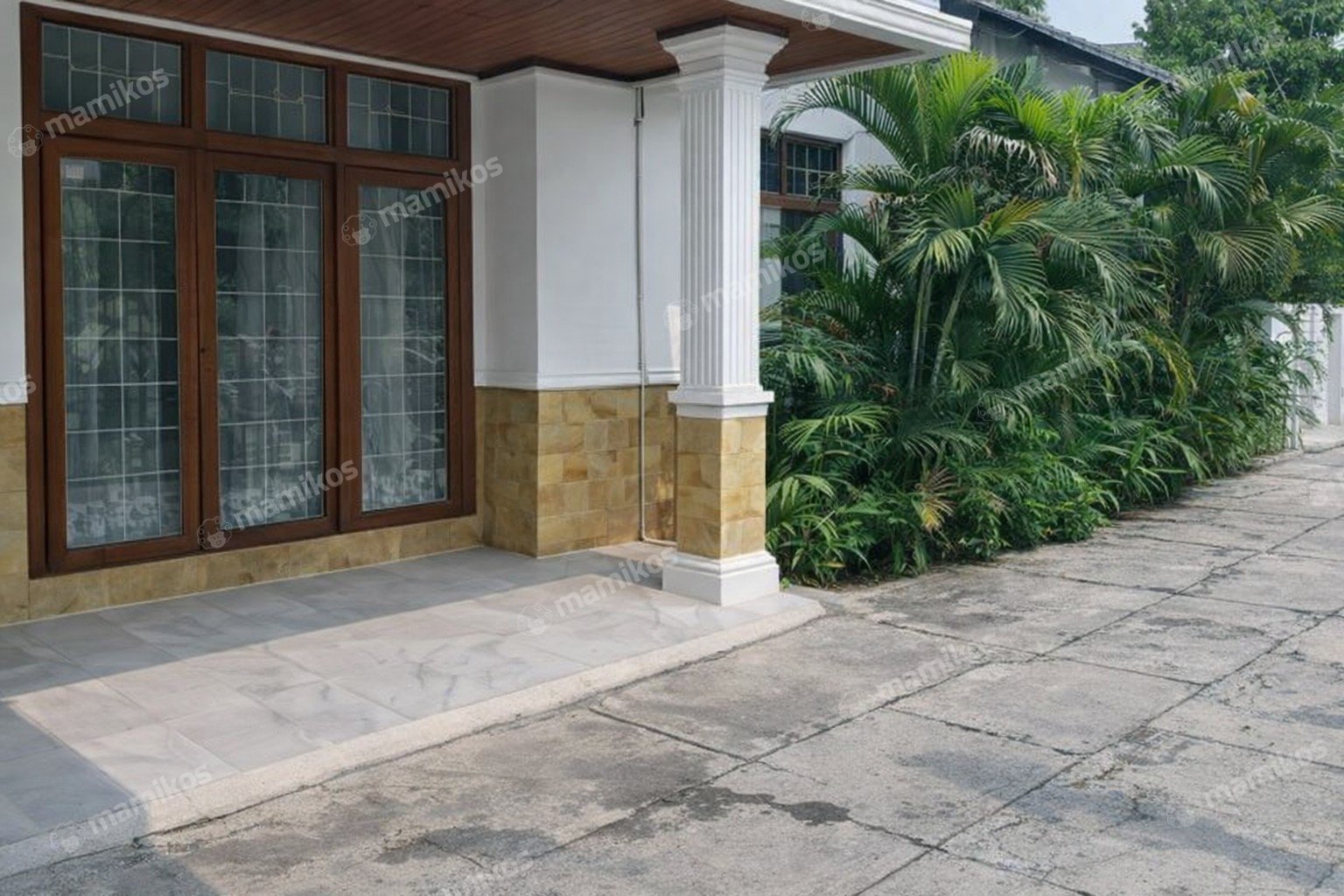 Rumah Sertifikat SHM 4 Kamar Tidur 4 Kamar Mandi Cipete Jakarta Selatan