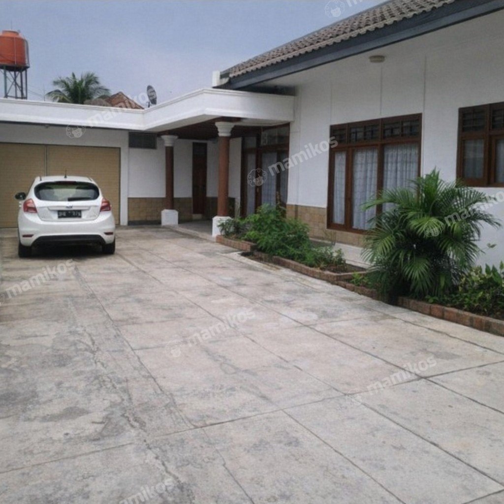 Rumah Sertifikat SHM 4 Kamar Tidur 4 Kamar Mandi Cipete Jakarta Selatan - Photo 2