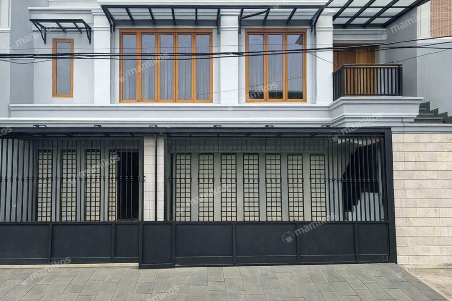 Rumah 4 Kamar Tidur 5 Kamar Mandi 3 Lantai Cipete Jakarta Selatan