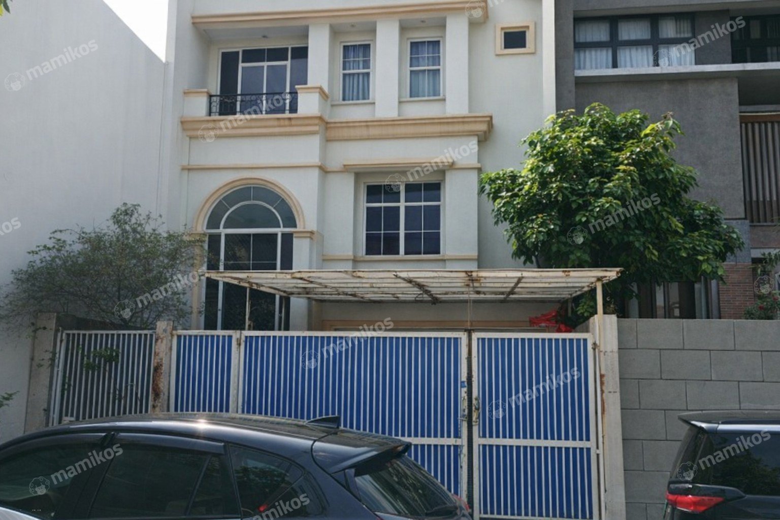 Rumah Sertifikat SHM 3 Kamar Tidur 3 Kamar Mandi Pantai Indah Kapuk Jakarta Utara