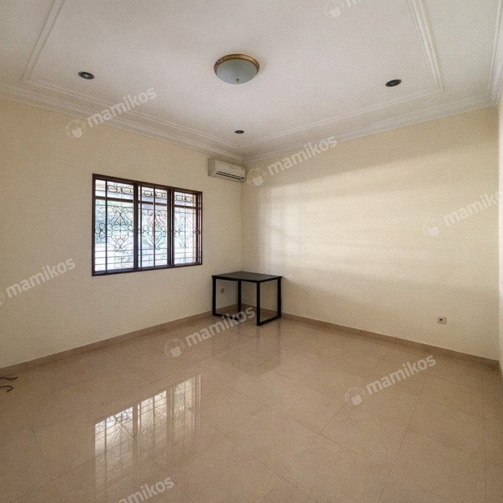 Rumah Sertifikat SHM 5 Kamar Tidur 4 Kamar Mandi Duri Kepa Jakarta Barat - Photo 4
