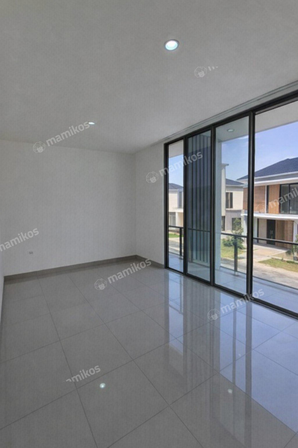 Rumah 3 Kamar Tidur 3 Kamar Mandi 2 Lantai Pantai Indah Kapuk 2 Jakarta Utara - Photo 4