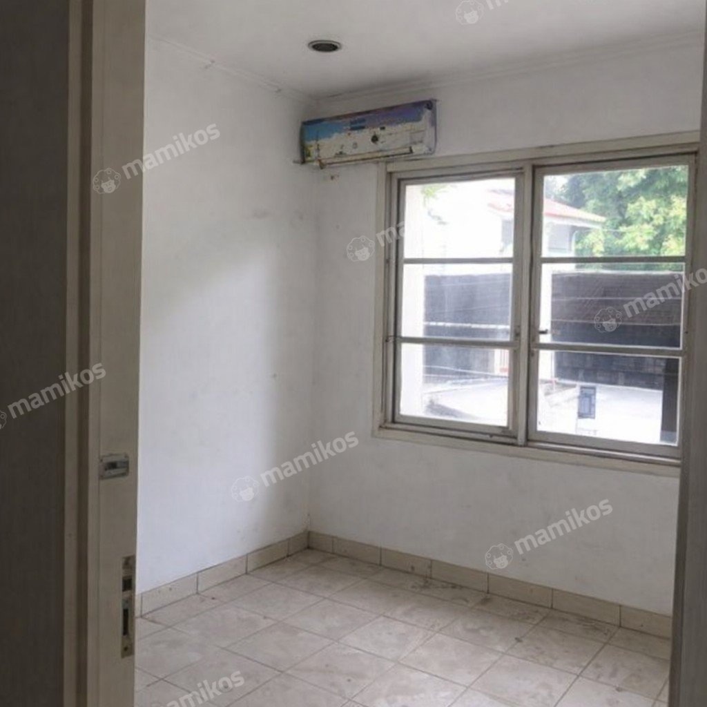Rumah Sertifikat SHM 3 Kamar Tidur 3 Kamar Mandi Kelapa Gading Jakarta Utara - Photo 5