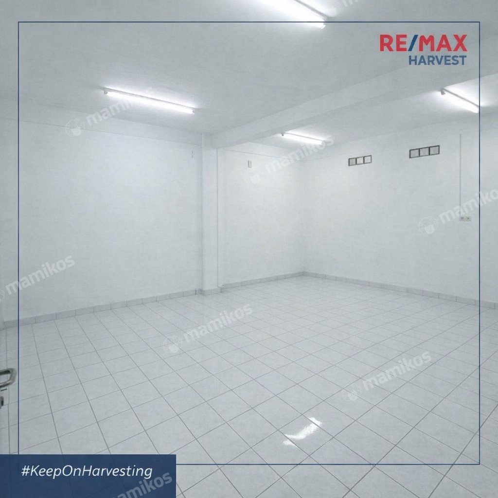 Rumah Sertifikat SHM 4 Kamar Tidur 4 Kamar Mandi Tomang Jakarta Barat - Photo 3