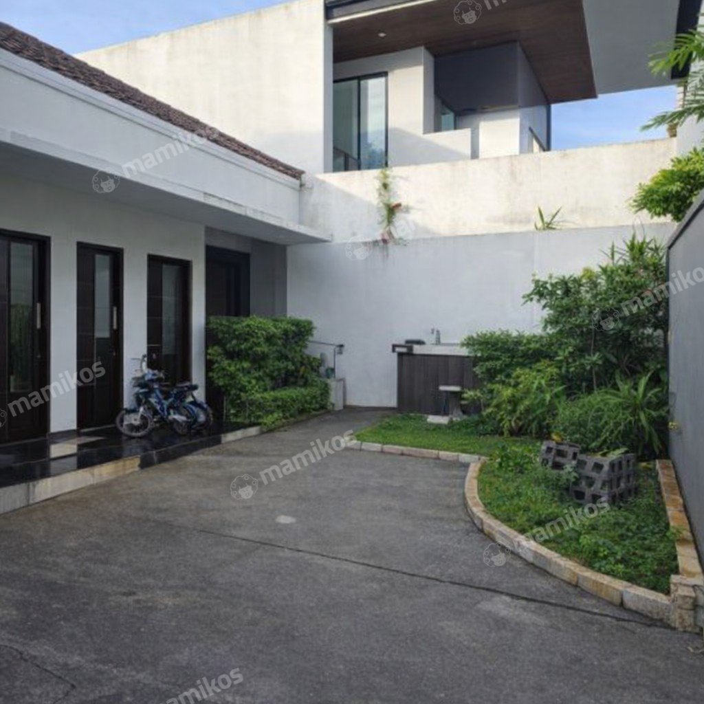 Rumah Sertifikat SHM 2 Kamar Tidur 2 Kamar Mandi Intercon Jakarta Barat - Photo 4