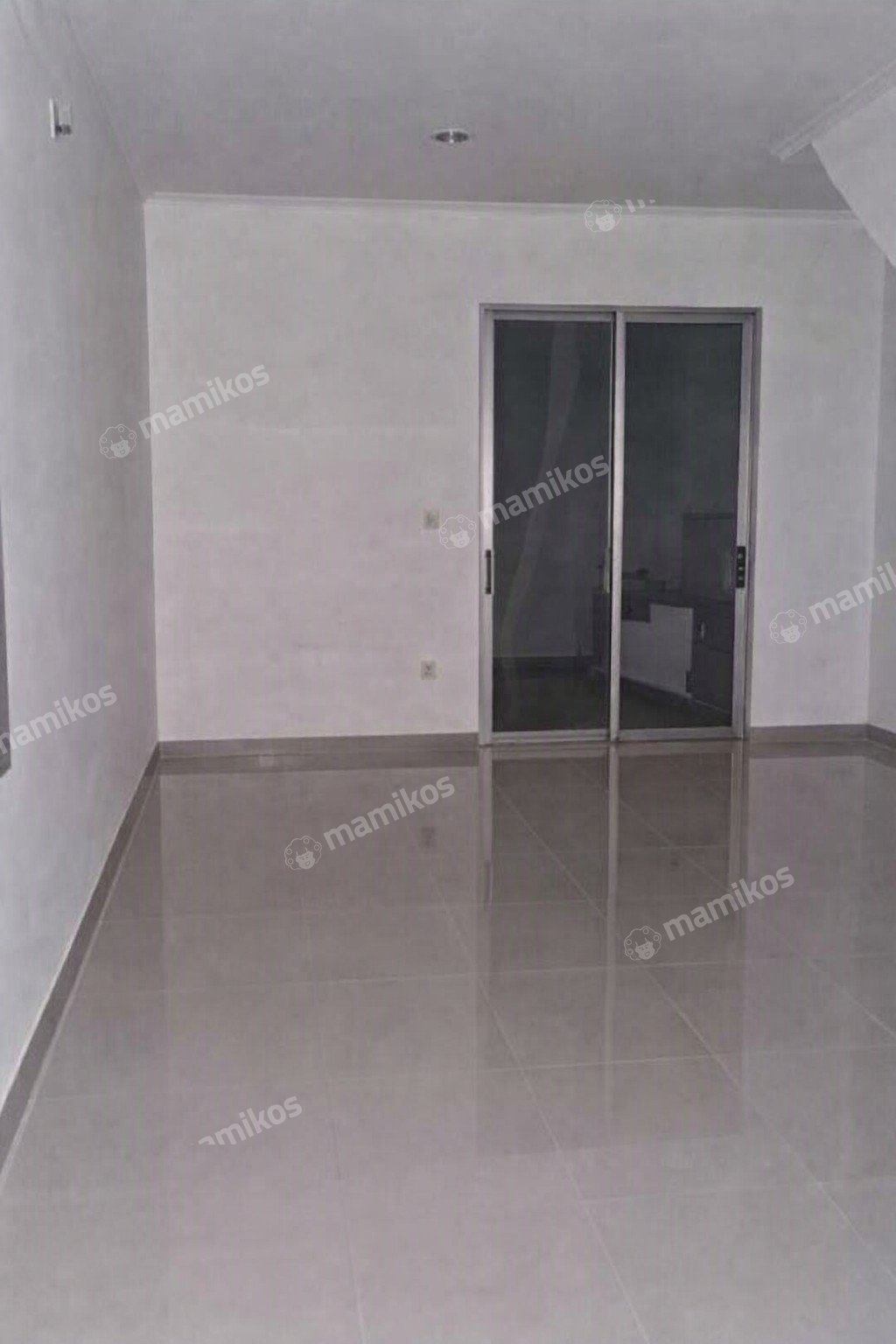 Rumah 2 Kamar Tidur 2 Kamar Mandi 2 Lantai Pantai Indah Kapuk 2 Jakarta Utara - Photo 2