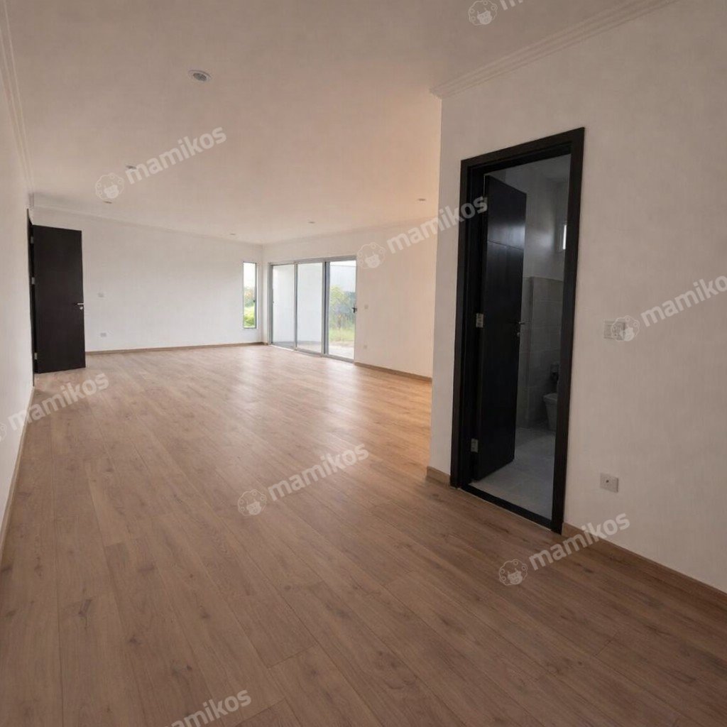Rumah Sertifikat HGB 4 Kamar Tidur 4 Kamar Mandi Golf Island Jakarta Utara - Photo 2