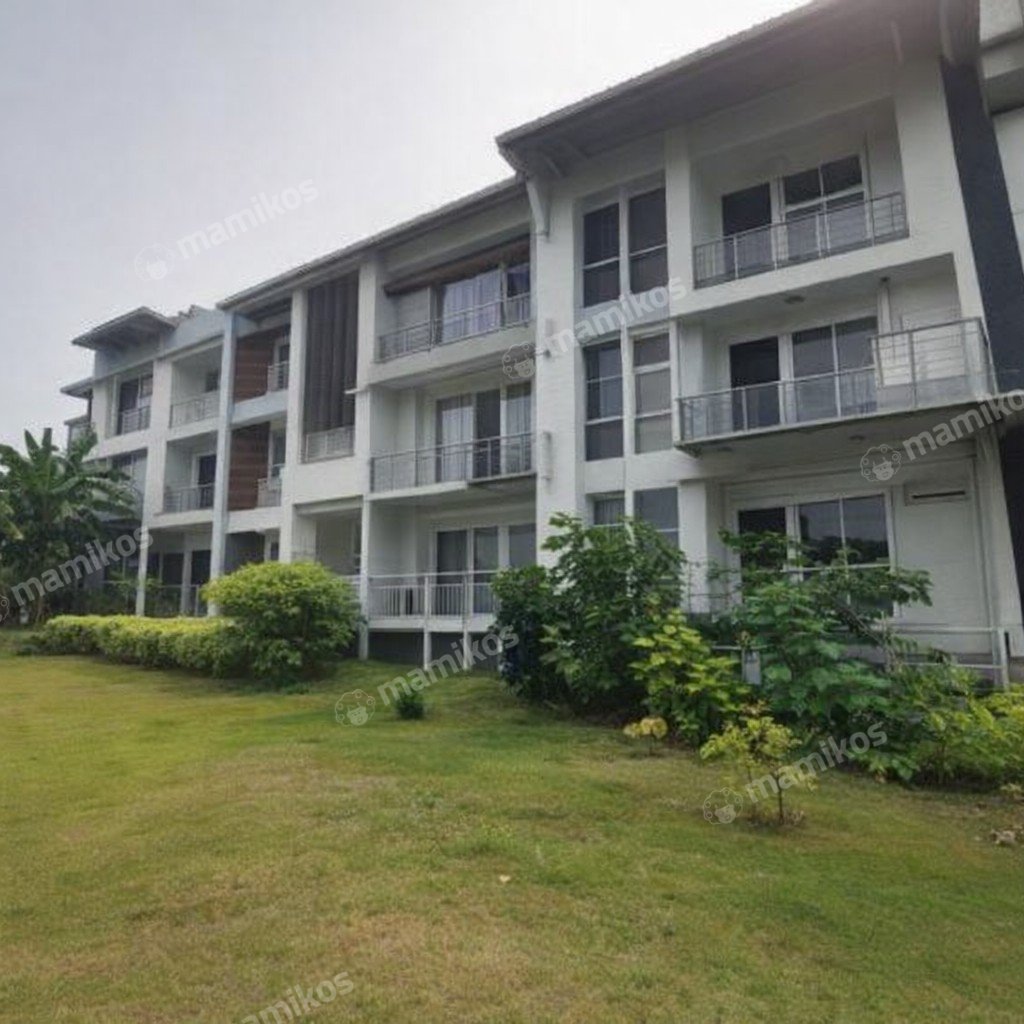 Rumah Sertifikat SHM 3 Kamar Tidur 3 Kamar Mandi Pantai Indah Kapuk Jakarta Utara - Photo 2