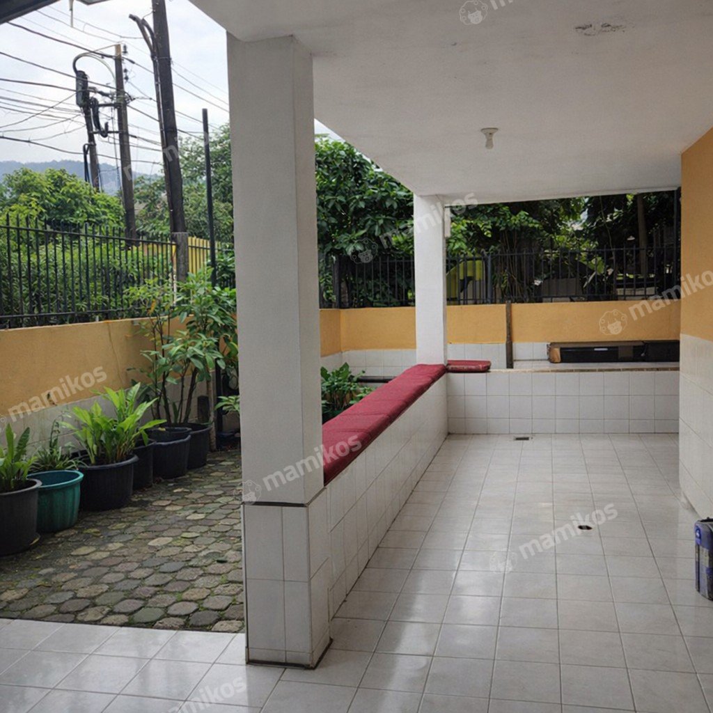 Rumah Sertifikat SHM 9 Kamar Tidur 4 Kamar Mandi Kelapa Gading Jakarta Utara - Photo 3