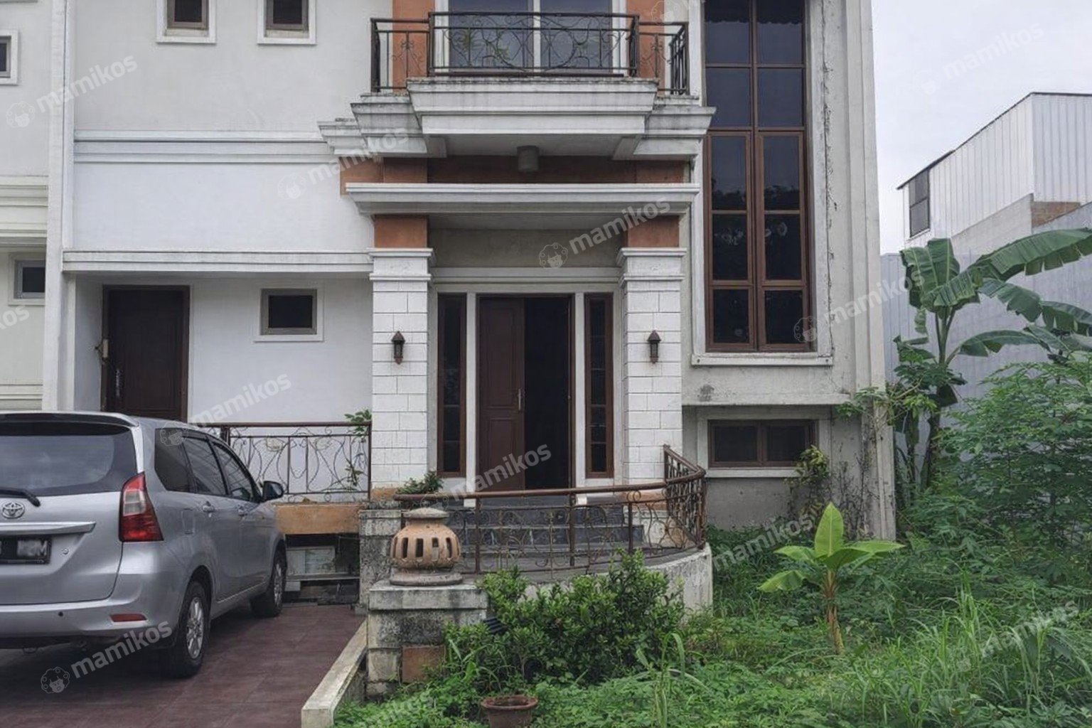Rumah 4 Kamar Tidur 3 Kamar Mandi 2 Lantai Meruya Jakarta Barat