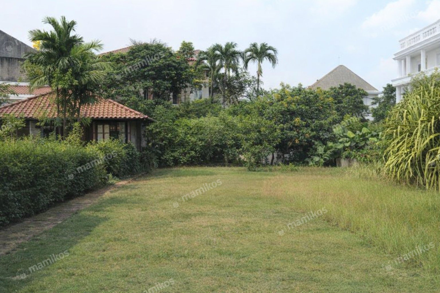 Rumah Sertifikat SHM 5 Kamar Tidur 5 Kamar Mandi Pondok Indah Jakarta Selatan - Photo 2