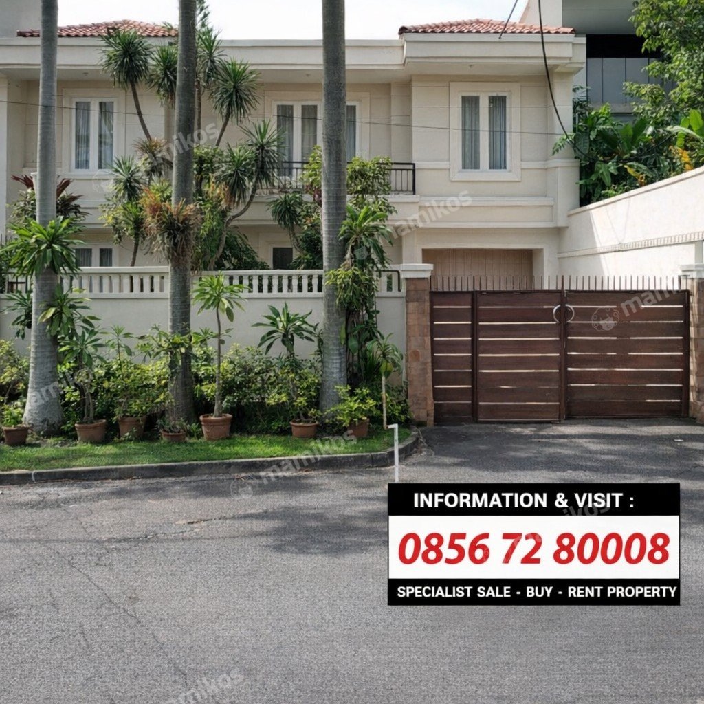 Rumah Sertifikat SHM 6 Kamar Tidur 5 Kamar Mandi Kebayoran Baru Jakarta Selatan - Photo 2