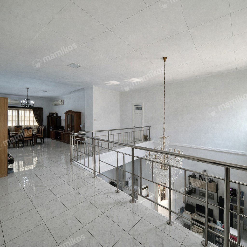 Rumah Sertifikat SHM 5 Kamar Tidur 5 Kamar Mandi Pondok Indah Jakarta Selatan - Photo 3