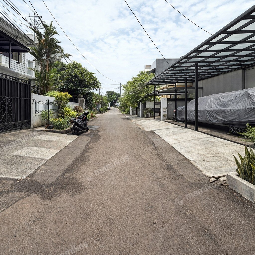 Rumah Sertifikat SHM 4 Kamar Tidur 4 Kamar Mandi Sunrise Garden Jakarta Barat - Photo 3